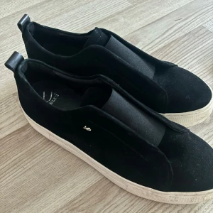 Skor - K.cobler nypris 1200 