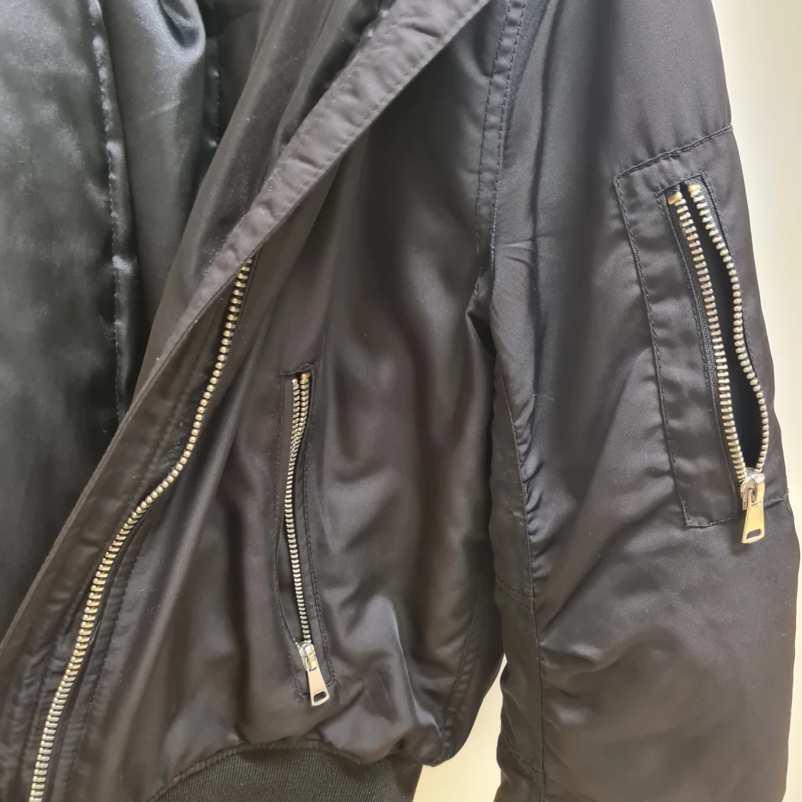 Svart bomberjacka från Topshop - 93