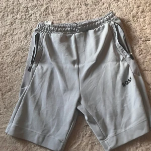 Hugo boss shorts - Nytt skick