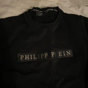 Philipp plein crewneck - Riktigt bra skick, använt sparsamt och riktigt fräsch