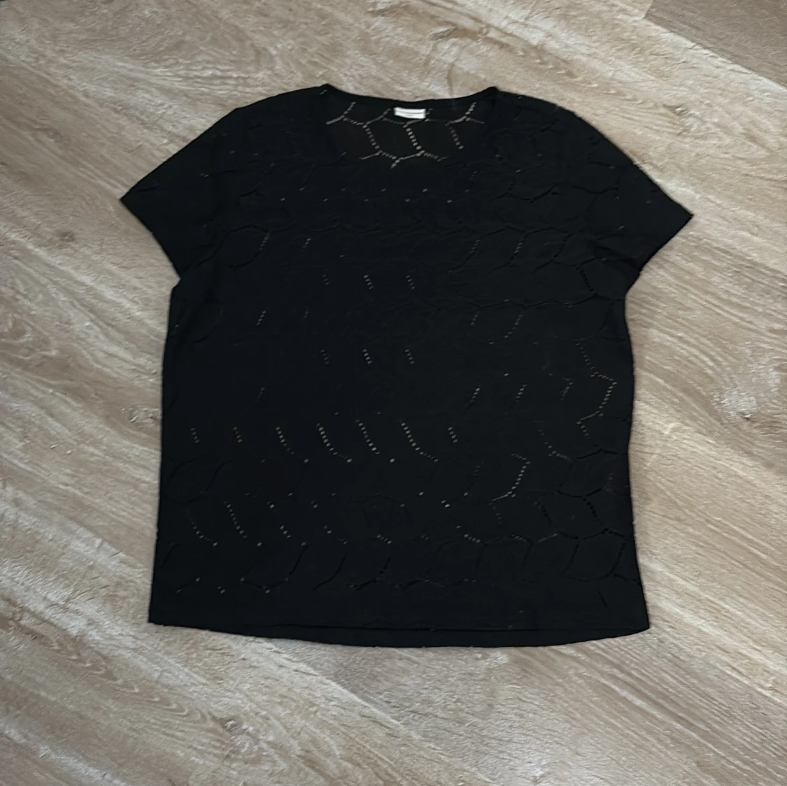 Svart topp från Jacqueline de Yong