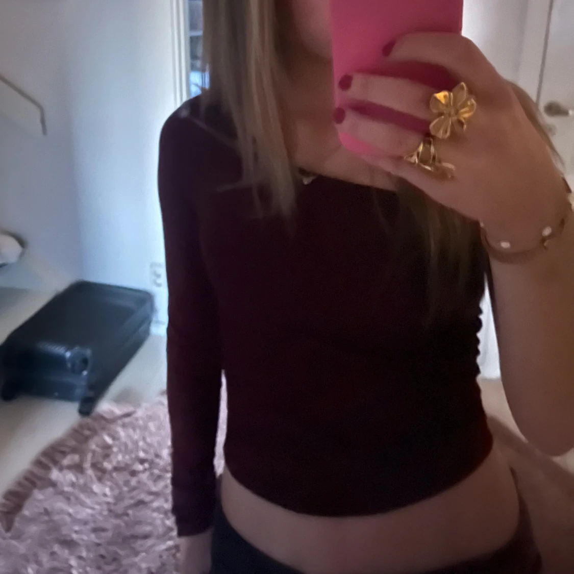 vinröd offshoulder topp - 1