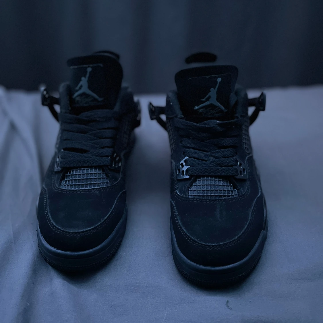 Black cat Jordan 4 - 90