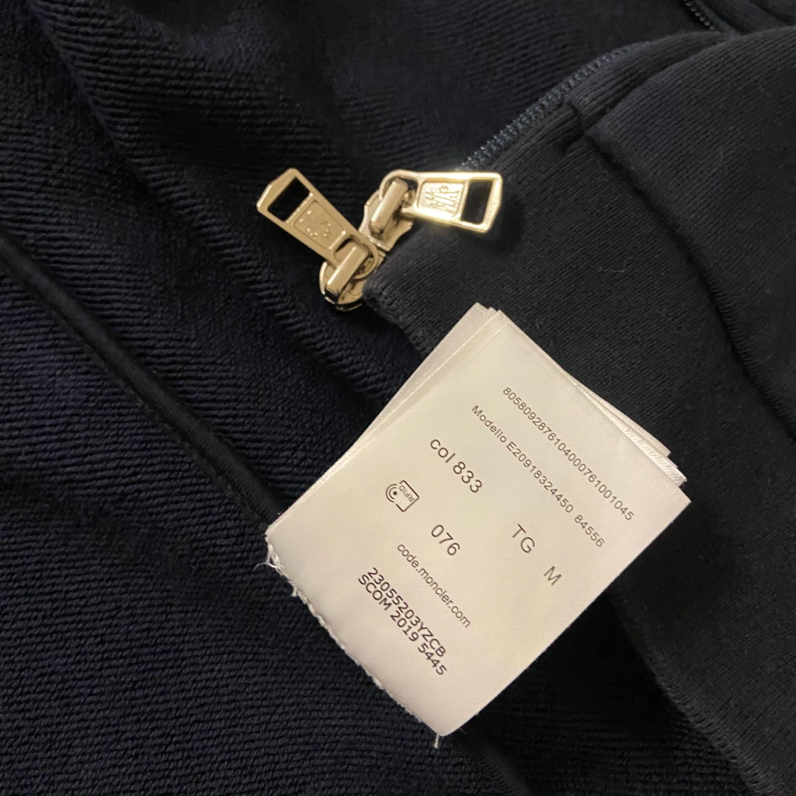 Mörkblå hoodie från Moncler - 92