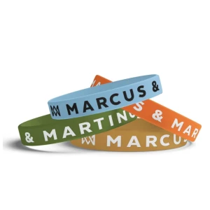 Söker M&M armband. - Jag söker M&M armband kontakta gärna om ni har. Det går bra med vilken färg som helst om ni har flera går det också bra.