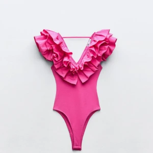 Rosa body - Super fin rosa body från Zara som är använd en gång!