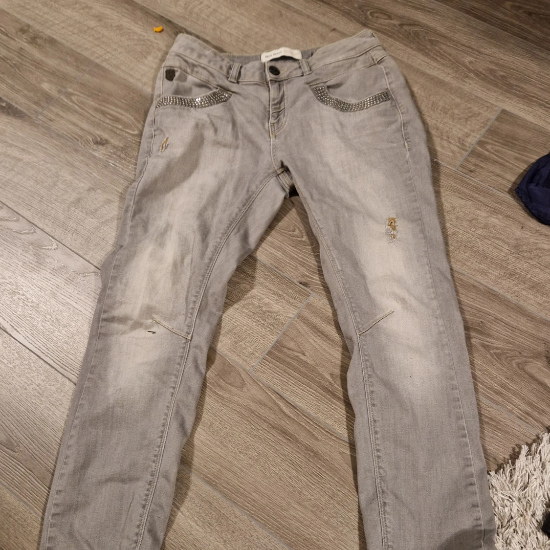 Grå jeans från Mos Mosh