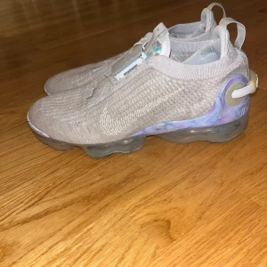 Nike vapormax - Strl 44 Bra skick
