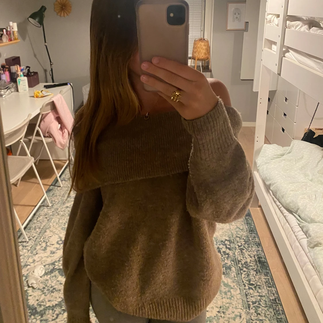 Off shoulder tröja - 90