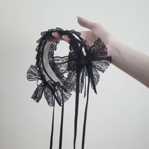 Gothic Lolita Headband🖤 - Använt ett pat gånger men i perfekt skick♡