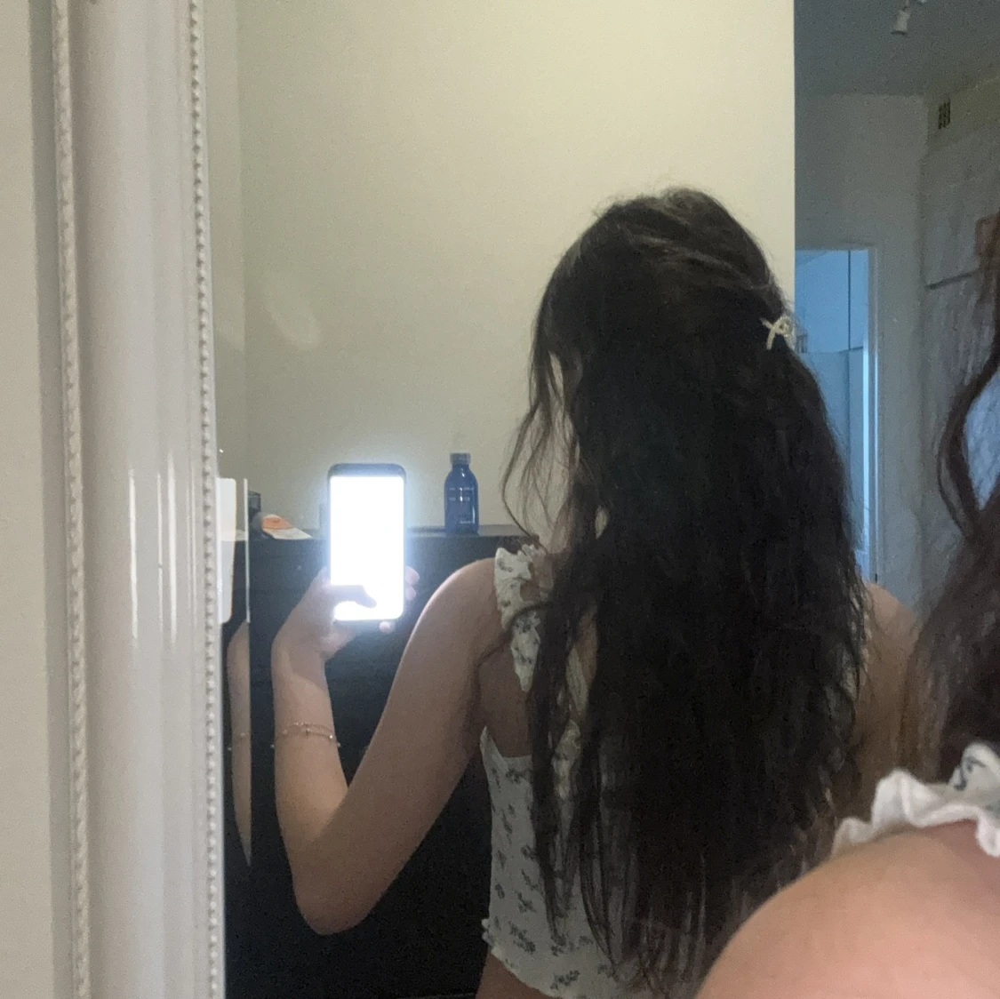 Blommig vit och blå linnetopp - 1