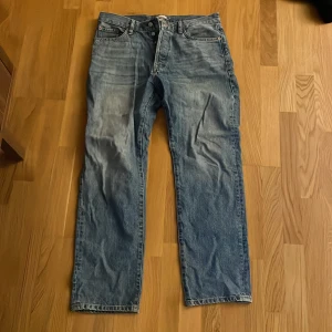 Jeans Seattle - Seattle Jeans från Lager 157 i nyskick.