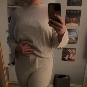 Jätte gosigt mjukis sett💕 - Mjukissett från HM (går att köpa varje del för sig)