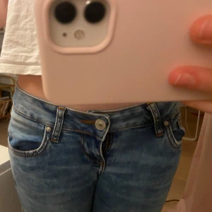 LTB jeans straight/bootcut - Sitter olika på alla, på mig straight m/bootcut💕