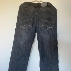 Jeans by Nora - Jättefina Jeans. Köp nu