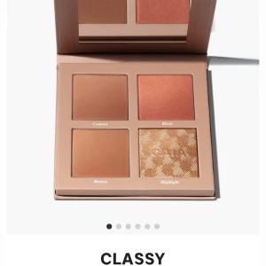 Caia palett  - Säljer min fina Caia pallet i Classy då jag inte använder den❤️