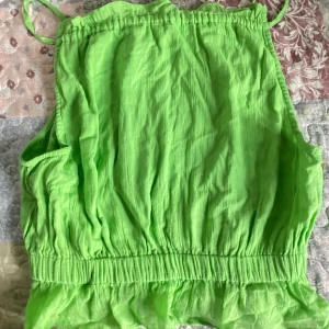 Topp Från Gina tricot  - Storlek s…. 