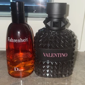 Valentino och dior parfym - Säljer dior farenheit och valentino born in roma som du ser är det kvar i farenheit som håller i 3-5 månader och hälften är fylld på valentino  250 kr för dior och 350kr för valentino ( möts endast endast i TC eller mall of scandinavia)