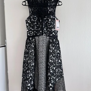 Embroidered Party dress from Three Floor - Super pretty New with tag 3,500SEK  when you buy online This dress is a little heavy
