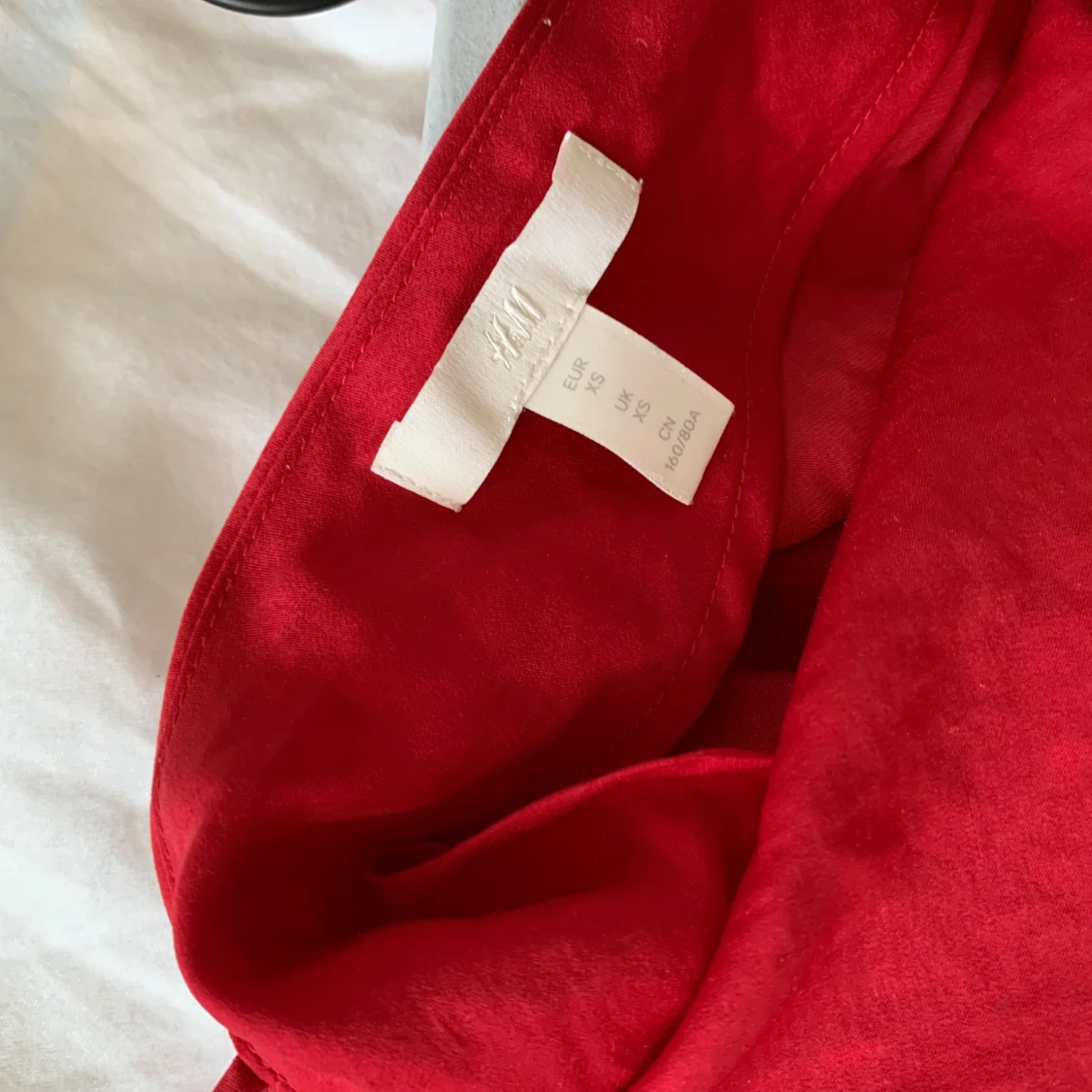 Röd draperad topp - 91