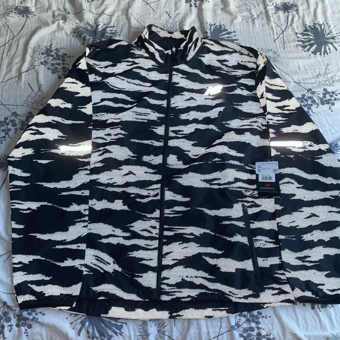 New Balance Reflective Accelerate Jacket 
