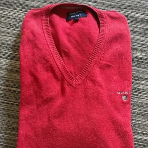 Pullover - Gant pullover som är för män. Knappt använd.
