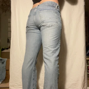 Vintage G - star raw jeans  - Super anygga jeans I perfect pass form! Så otroligt snygg tvätt! 🫧⭐️  #y2k #2000s #50s #60s #70s #80s #90s #trend #style #gorgeous #beautiful #fashon #trendy #slay #princess  #wow  #fairy 