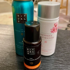 *NY*Ritualsprodukter  - Säljer ett set med nya oanvända Rituals produkter. Innehåller duschgel, balsam och sköljmedel; Karma hydrating shower gel, 50 ml, Happy Buddha balsam, 30 ml, Sakura Softener & Scent Booster, 75 ml.