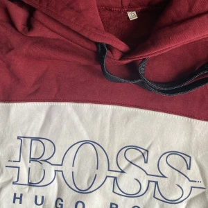 Hugo Boss tröja - Hugo Boss tröja  Storlek XS  