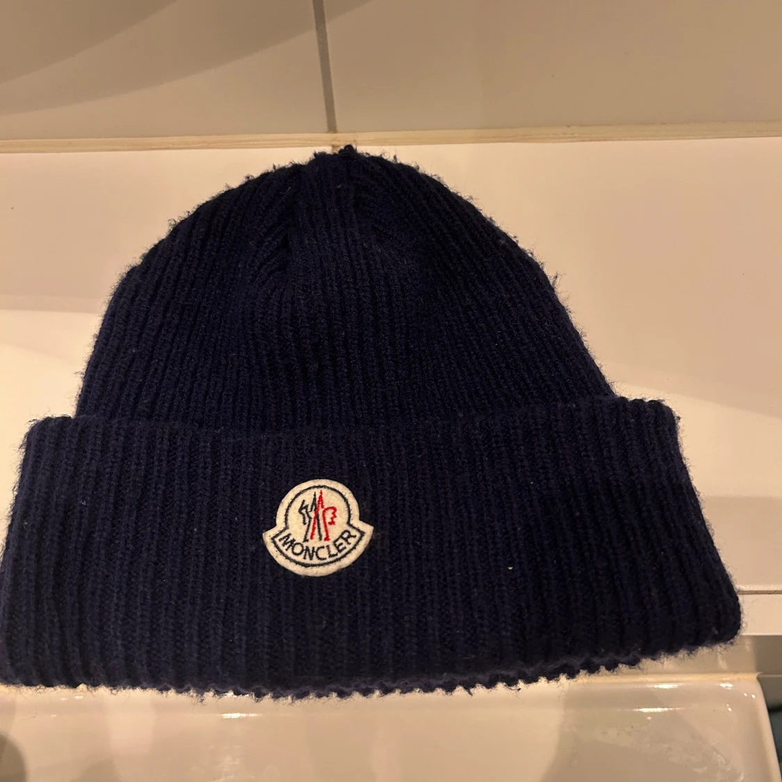 moncler mössa