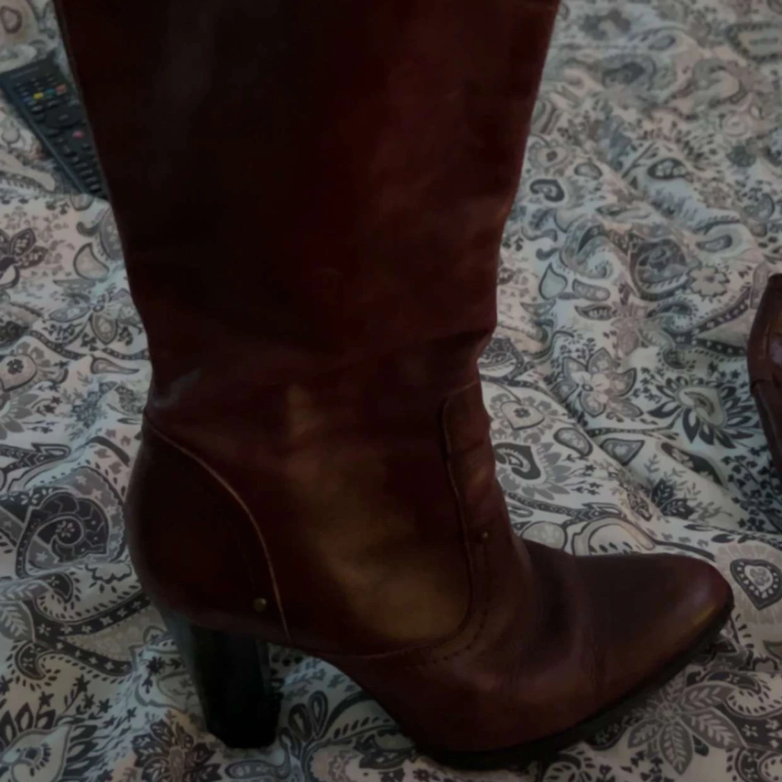 mörk röda klackar !! - 90