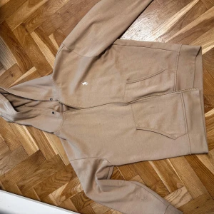 Ralph lauren kofta - Kofta är i väldigt bra skick.