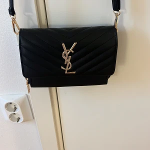 Fin väska  - Jätte fin väska köpt utomlands❤️