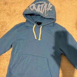 Syna world Tracksuit  - Oanvänd, finns även i flera färger, kolla profil😊