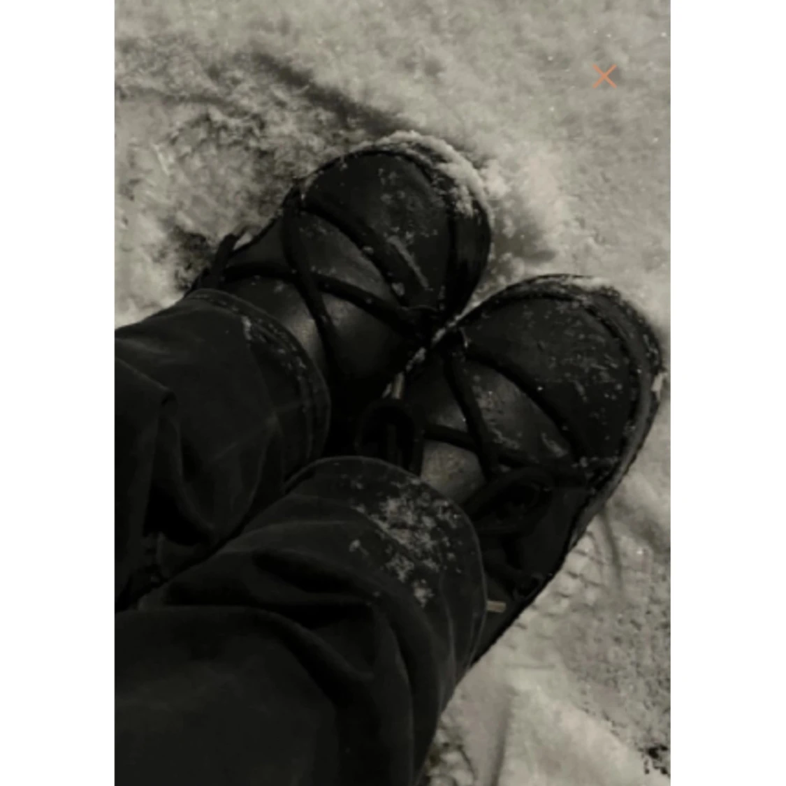 Svarta inuikii skor - 3