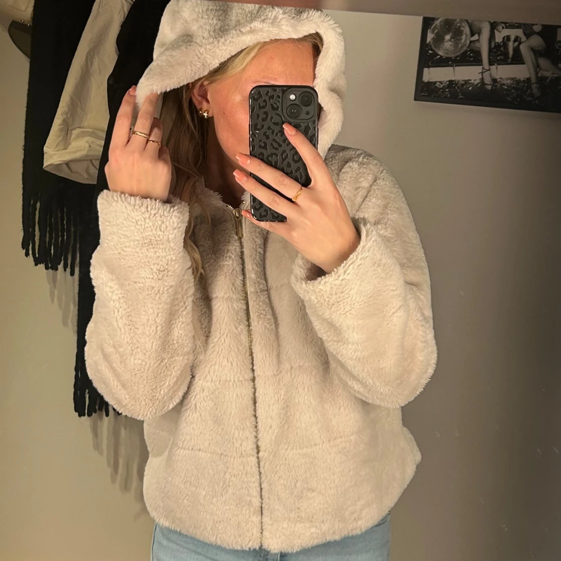 Beige teddyjacka med huva