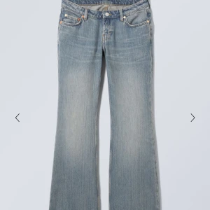 Weekday jeans 27/32 - Aldrig använda och därav ny med lapp. Köpte för 590
