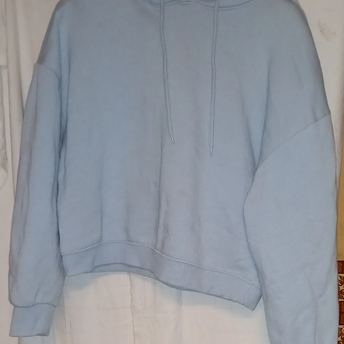 Ljusblå hoodie från 157