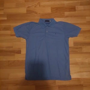 Tommy Hilfiger Piké - Aldrig använd! Priset kan diskuteras vid snabb affär 