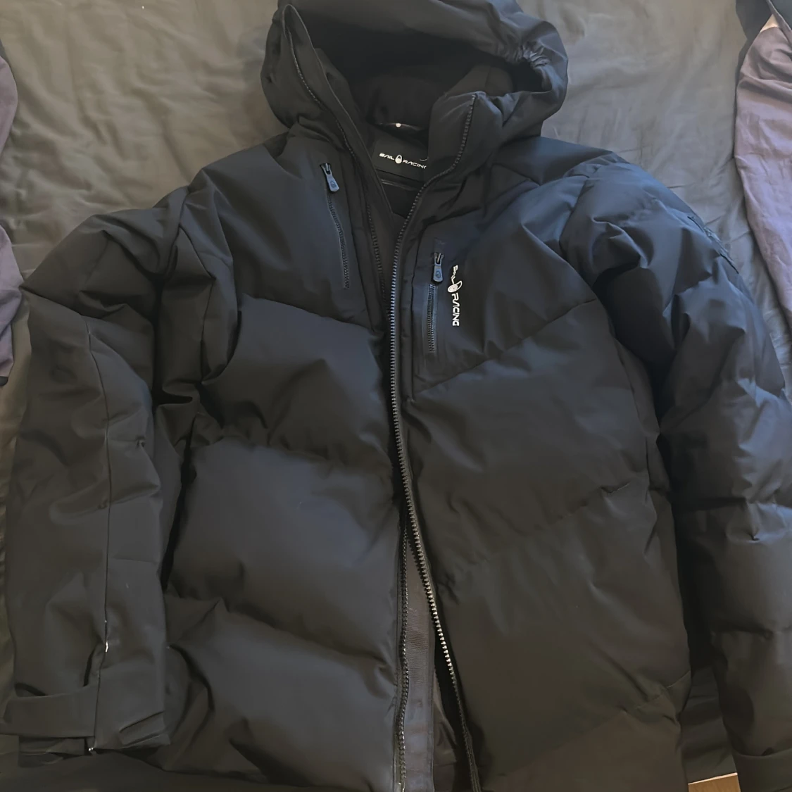 Svart stilren vinterjacka från Sail Racing - 91