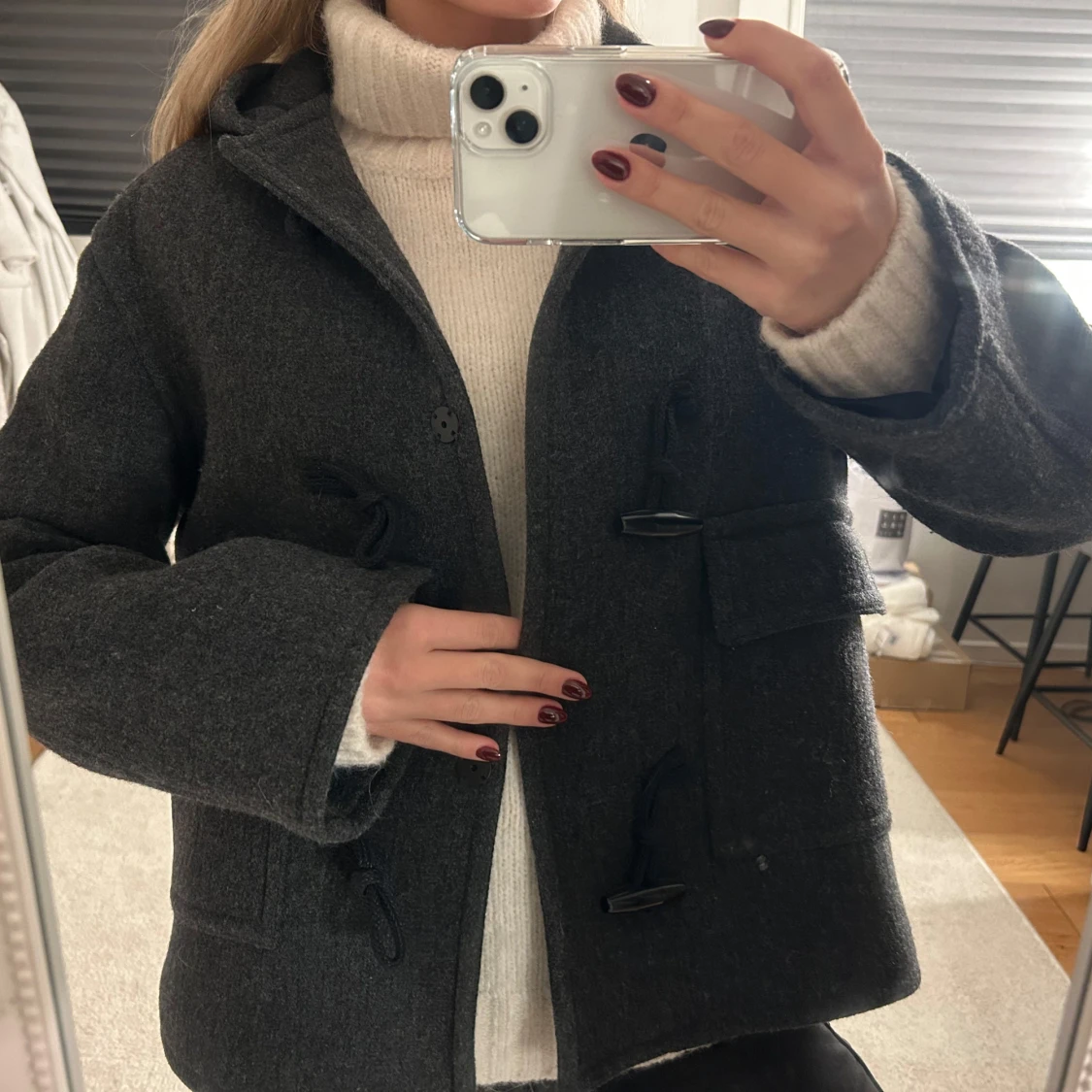 Mörkgrå kappa  - 91