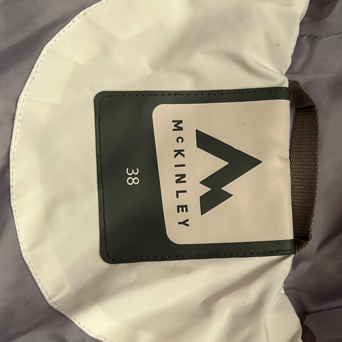 Vit skid-pufferjacka från McKinley - 92