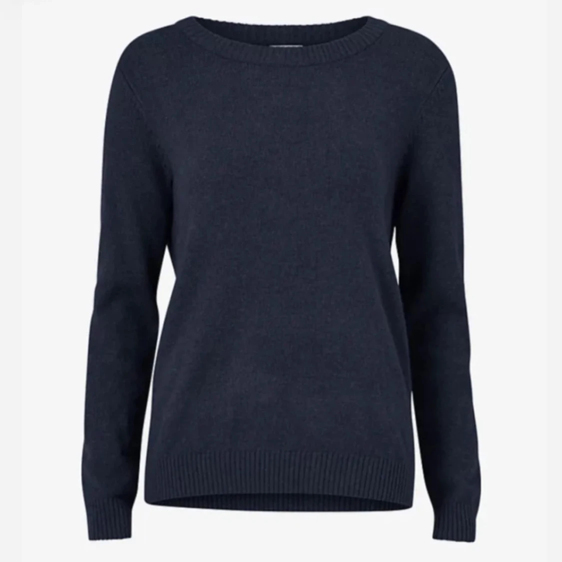Mörkblå stickad tröja