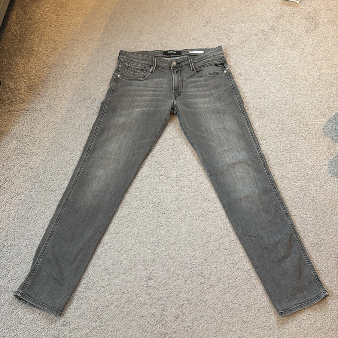 Grå jeans från Replay - 92