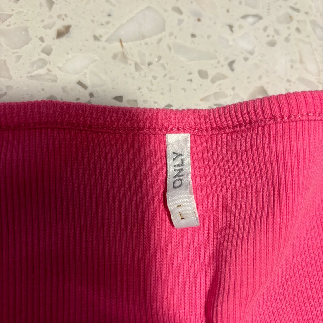 Rosa ribbad kofta från ONLY - 90