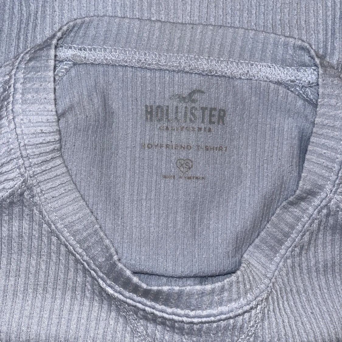 Ljusblå ribbad tröja - 93