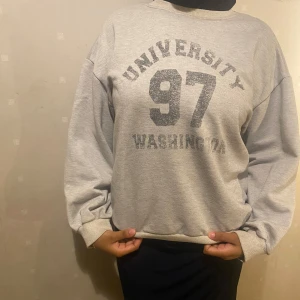 Vintage sweater  - bra kvalitet, orginal pris: 200