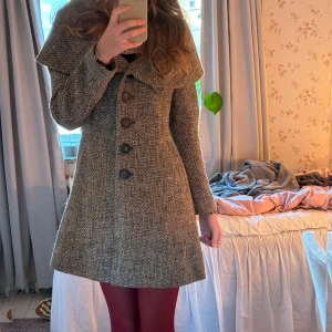 Lång kappa - Superrrr snygg lång classy kappa från Kappahl storlek 38