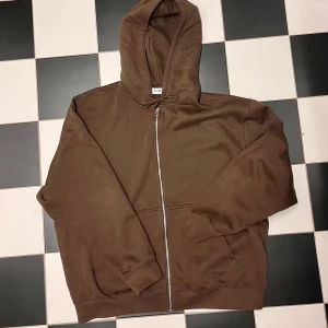Weekday zip Hoodie  - Weekday zip Hoodie. Använd fåtal gånger. Nyskick.