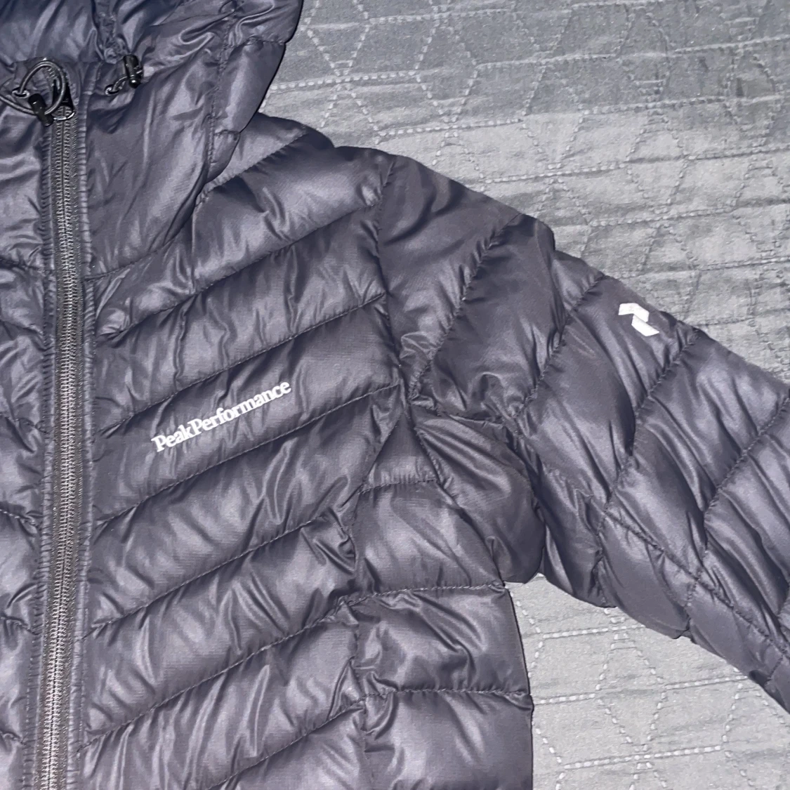 Peak Performance jacka för tjejer - 90